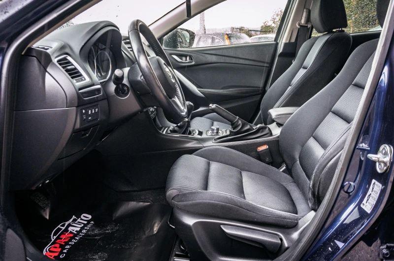 Mazda 6 2.2D МНОГО ДОБРО СЪСТОЯНИЕ!!!, снимка 8 - Автомобили и джипове - 51754471