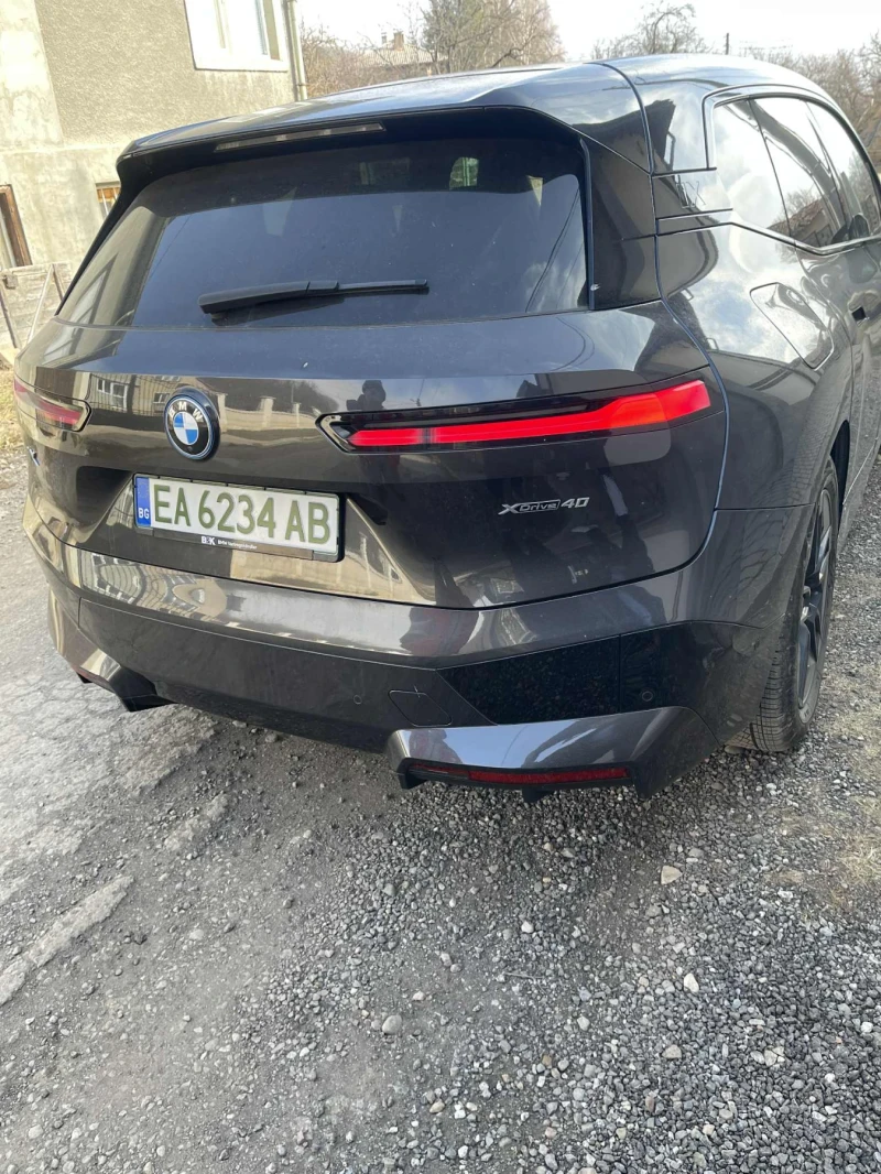 BMW iX IX40 , снимка 15 - Автомобили и джипове - 52656581