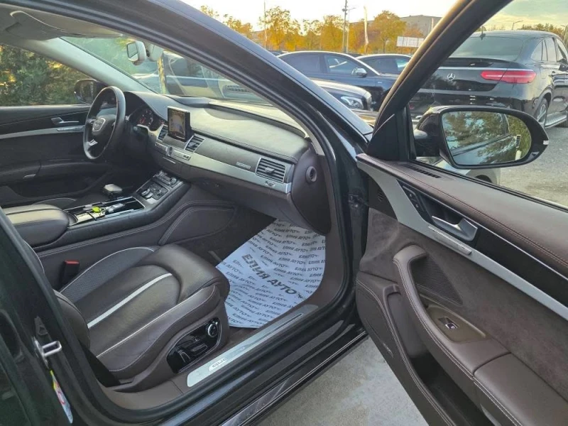 Audi A8 3.0TDI MATRIX FULL S LINE РЯДКА КОЖА ЛИЗИНГ 100%, снимка 12 - Автомобили и джипове - 52268769