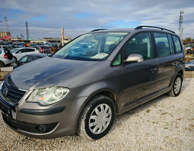 VW Touran 2.0бен.метан 7 местен , снимка 2 - Автомобили и джипове - 52328856
