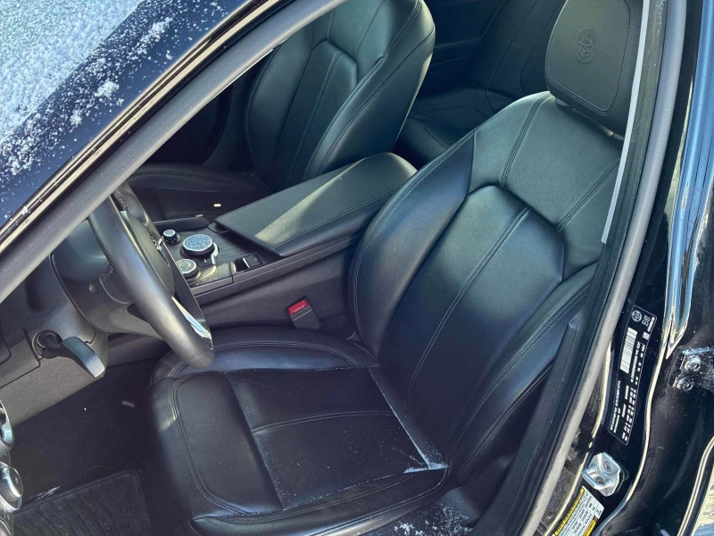 Alfa Romeo Giulia * * CARFAX * * АВТО КРЕДИТ * * , снимка 8 - Автомобили и джипове - 52698485