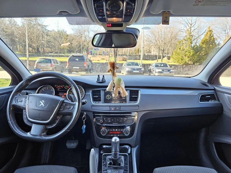 Peugeot 508 1.6 e-HDi (115кс) /AUTOMATIC/PANORAMA/NAVI/F1, снимка 10 - Автомобили и джипове - 53113813
