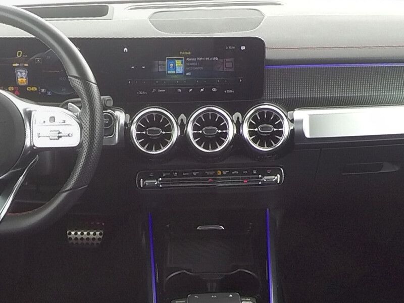 Mercedes-Benz EQB 350 4Matic = AMG Line= Panorama Гаранция, снимка 5 - Автомобили и джипове - 45950930