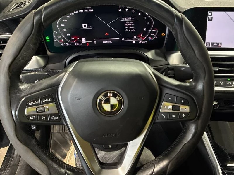 BMW 330 * xDrive * 2 КЛЮЧА * CARFAX * , снимка 8 - Автомобили и джипове - 56293959