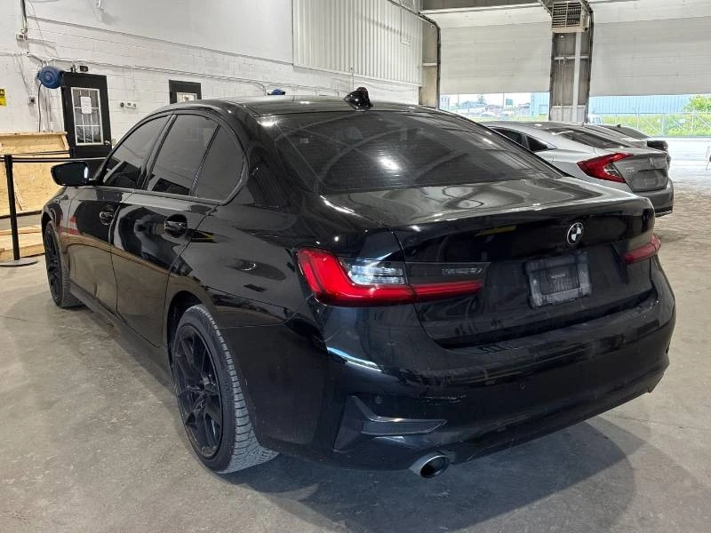 BMW 330 * xDrive * 2 КЛЮЧА * CARFAX * , снимка 6 - Автомобили и джипове - 56293959