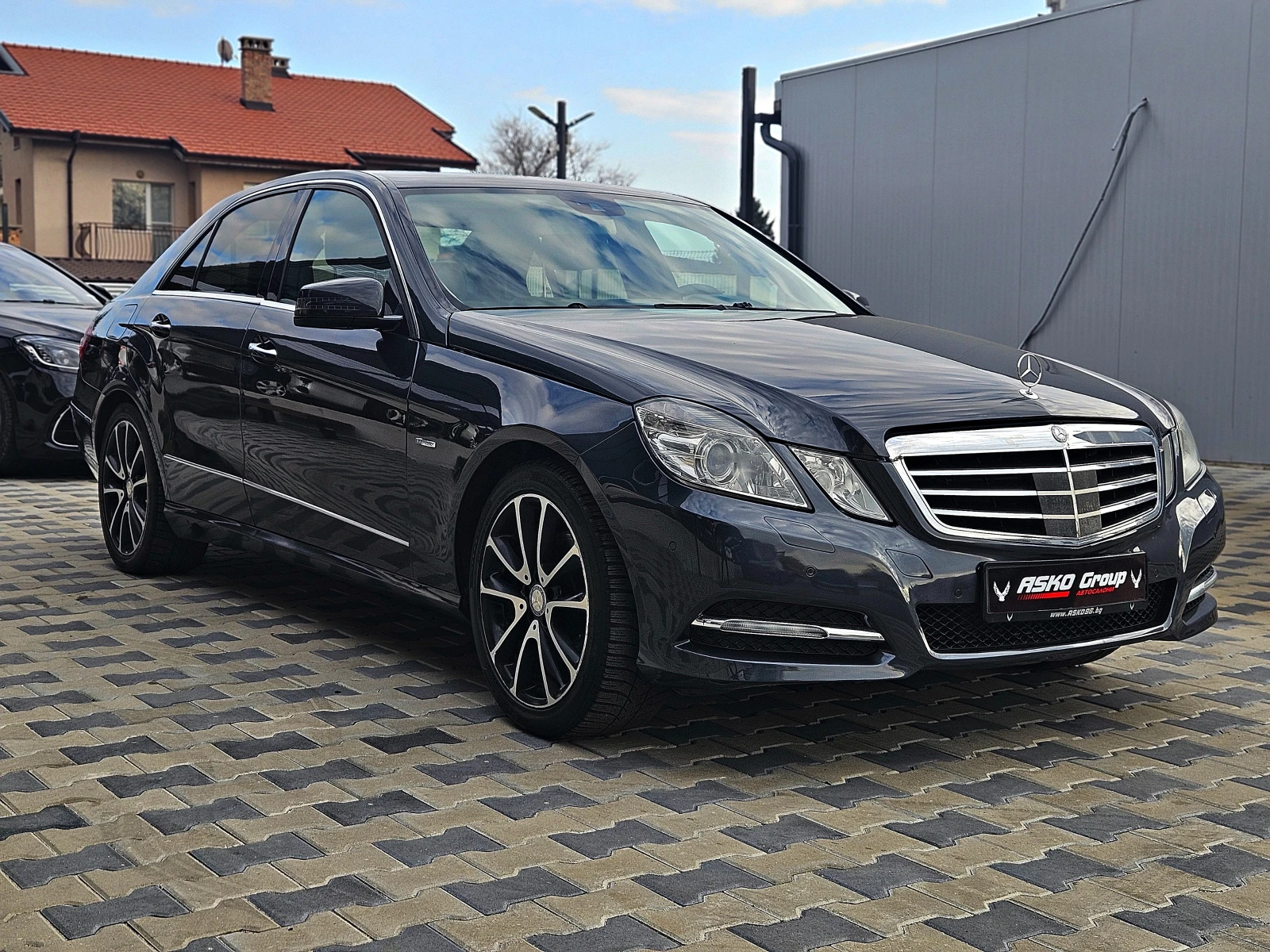 Mercedes-Benz E 350 AMG/4MATIC/DISTR/ПОДГРЕВ/ОБДУХ/МАСАЖИ/HARMAN/LIZIN - изображение 4