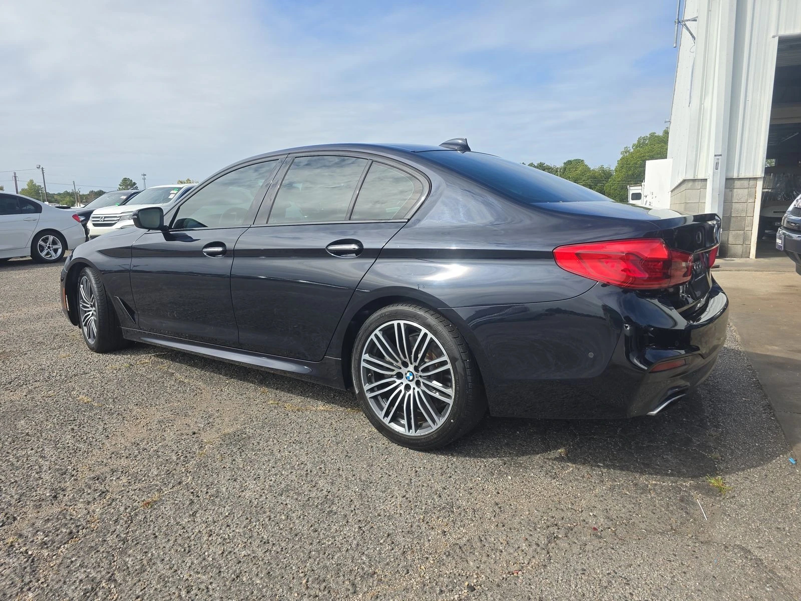 BMW 540 * CARFAX* АВТОКРЕДИТ*  - изображение 4