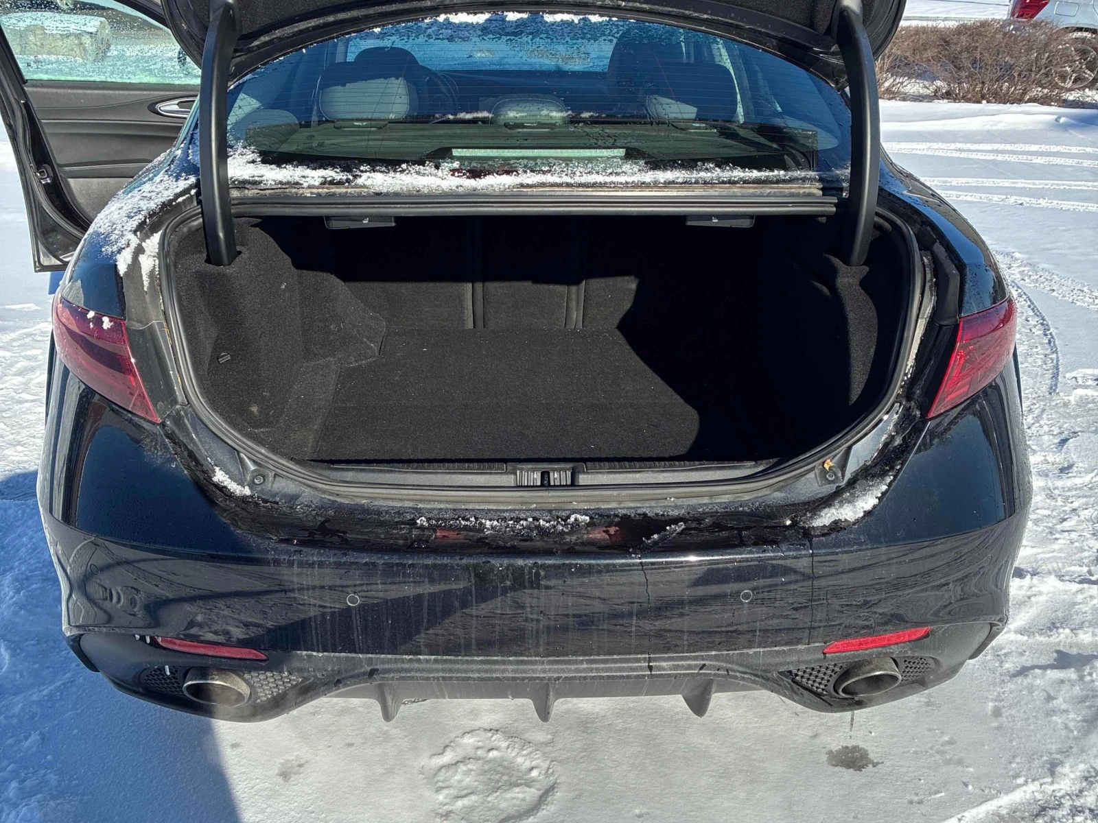 Alfa Romeo Giulia * * CARFAX * *   * *  | Mobile.bg   6