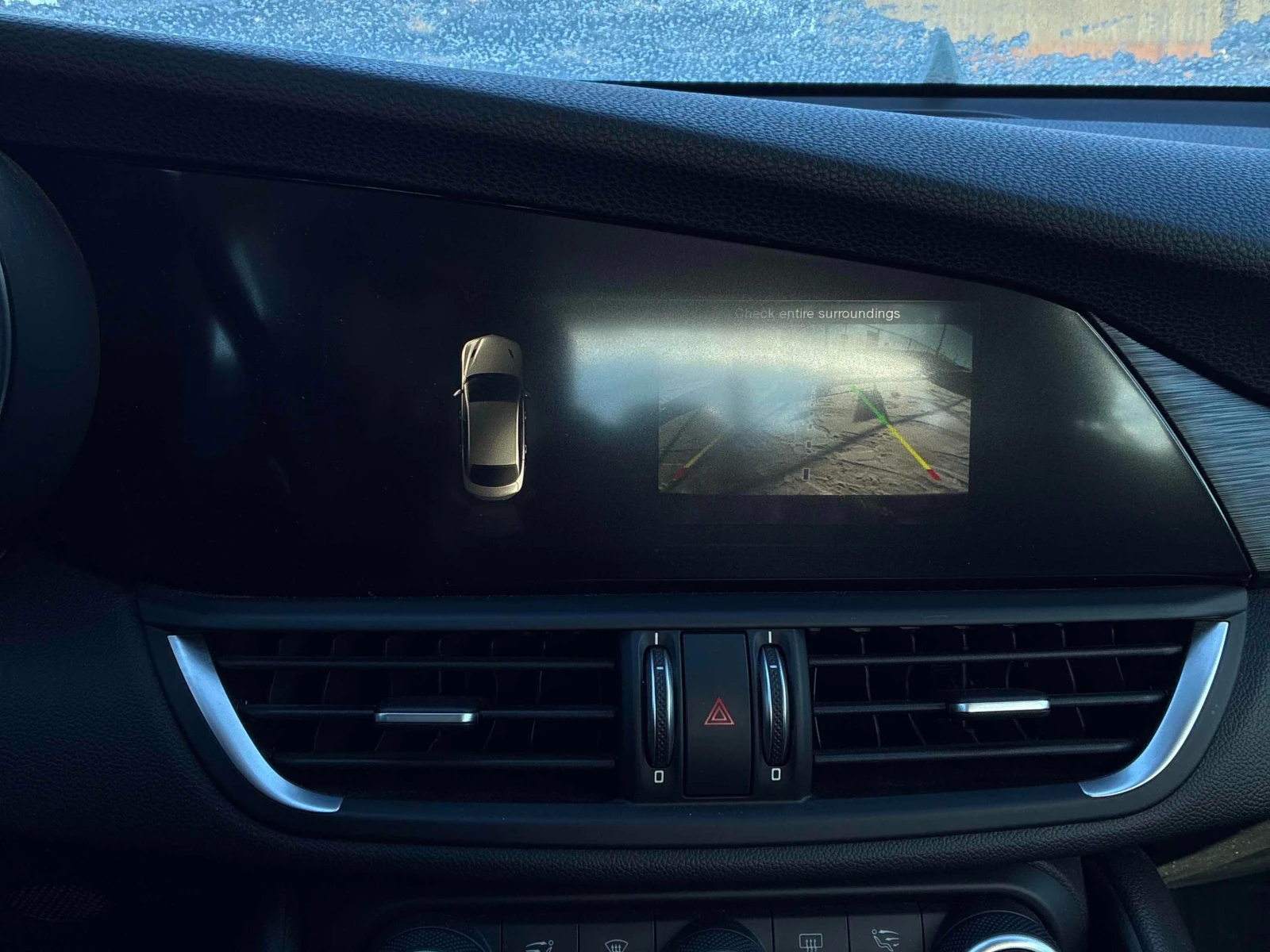 Alfa Romeo Giulia * * CARFAX * *   * *  | Mobile.bg   10