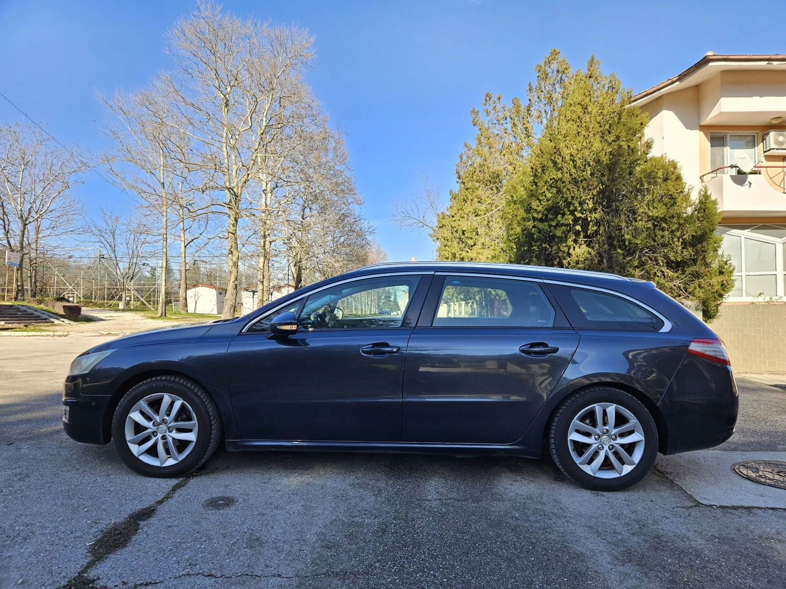 Peugeot 508 1.6 e-HDi (115кс) /AUTOMATIC/PANORAMA/NAVI/F1 - изображение 8