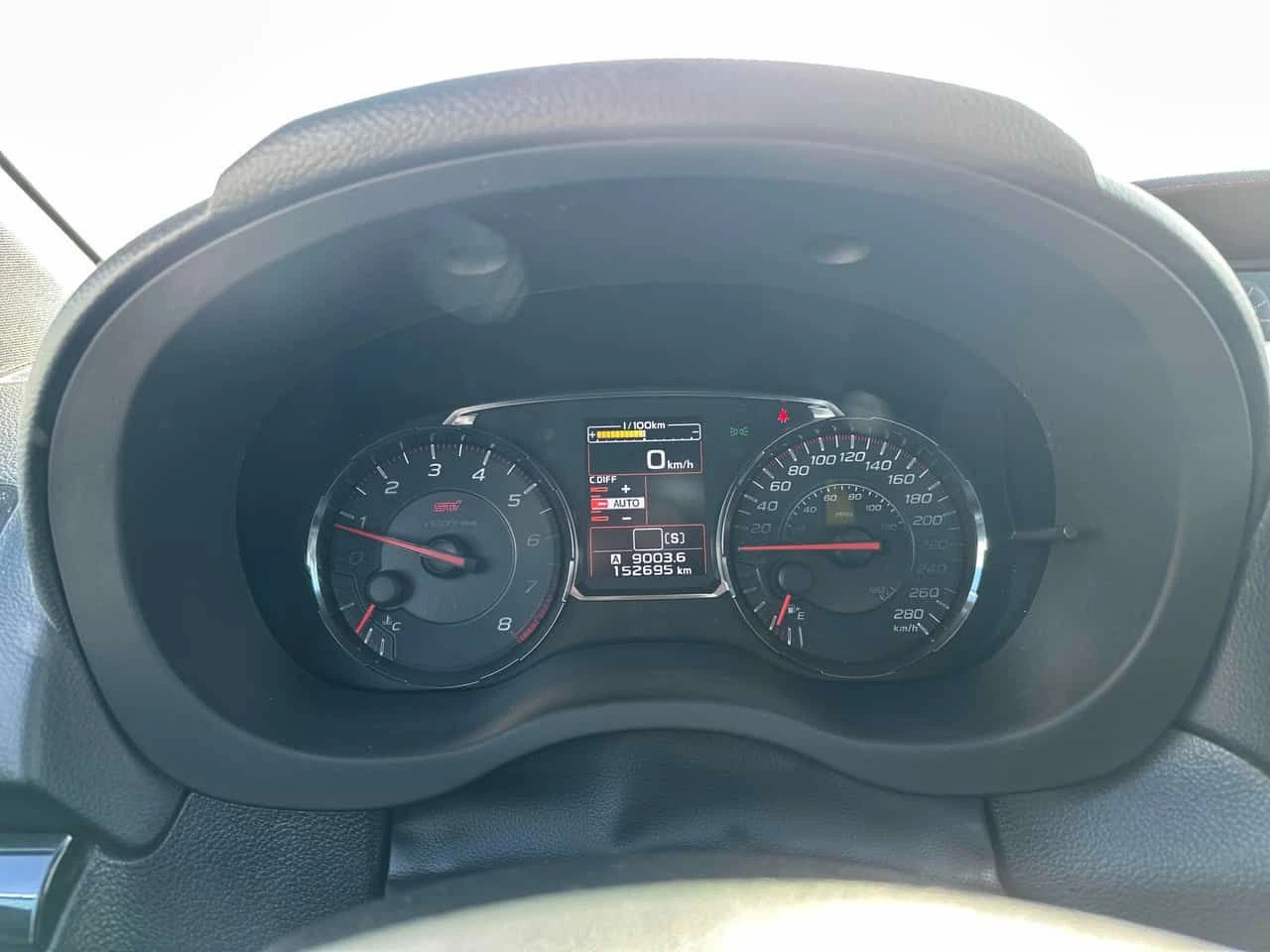 Subaru WRX * STI * ПОДГРЕВ* KEYLESS*  - изображение 8