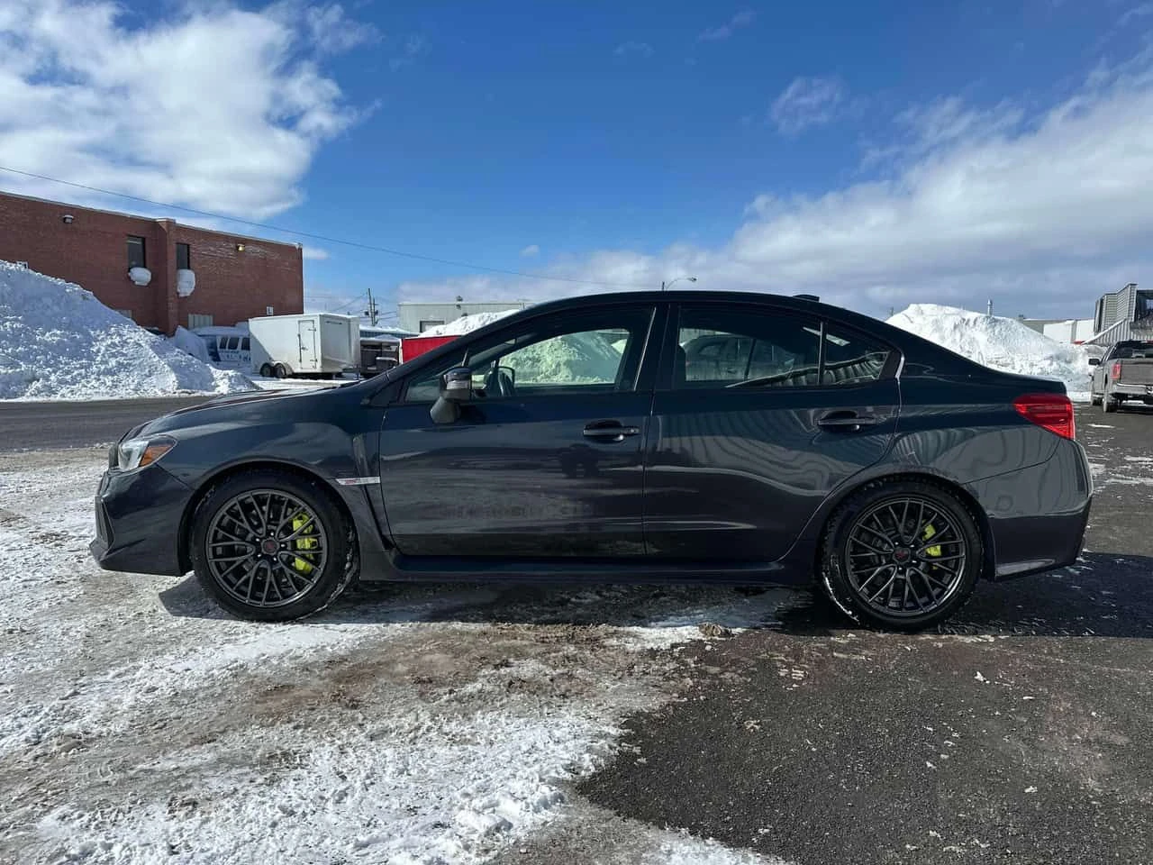 Subaru WRX * STI * ПОДГРЕВ* KEYLESS*  - изображение 2
