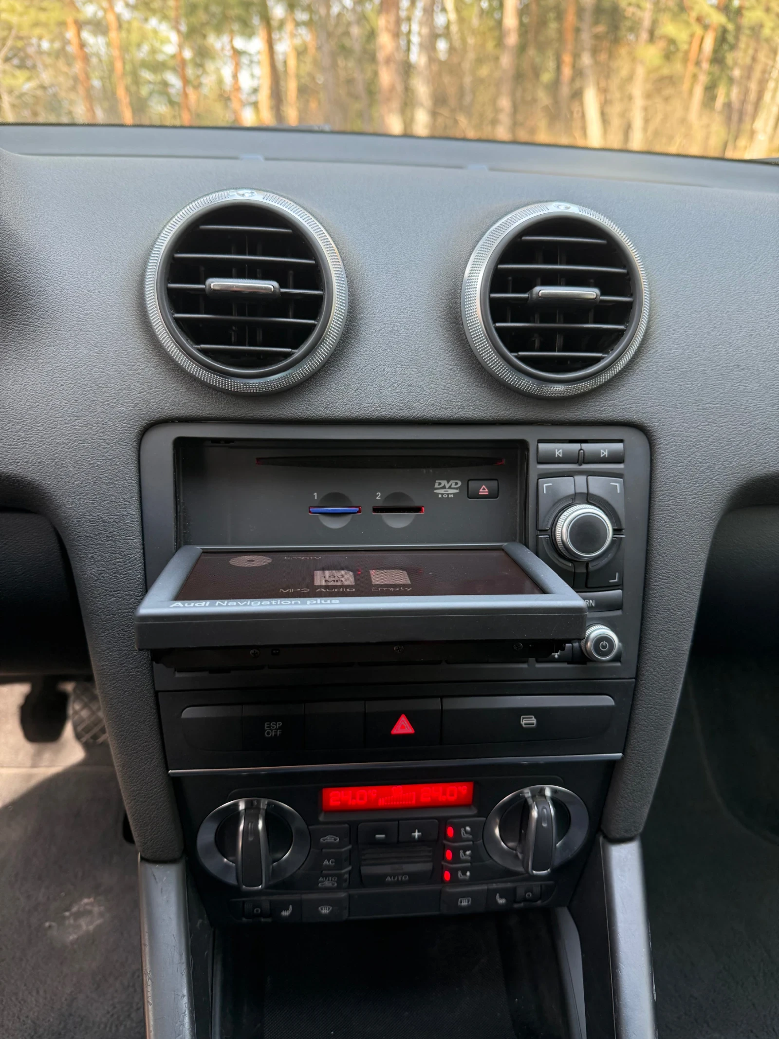 Audi A3 2.0 TDI Sportback Facelift, снимка 13 - Автомобили и джипове - 53693366