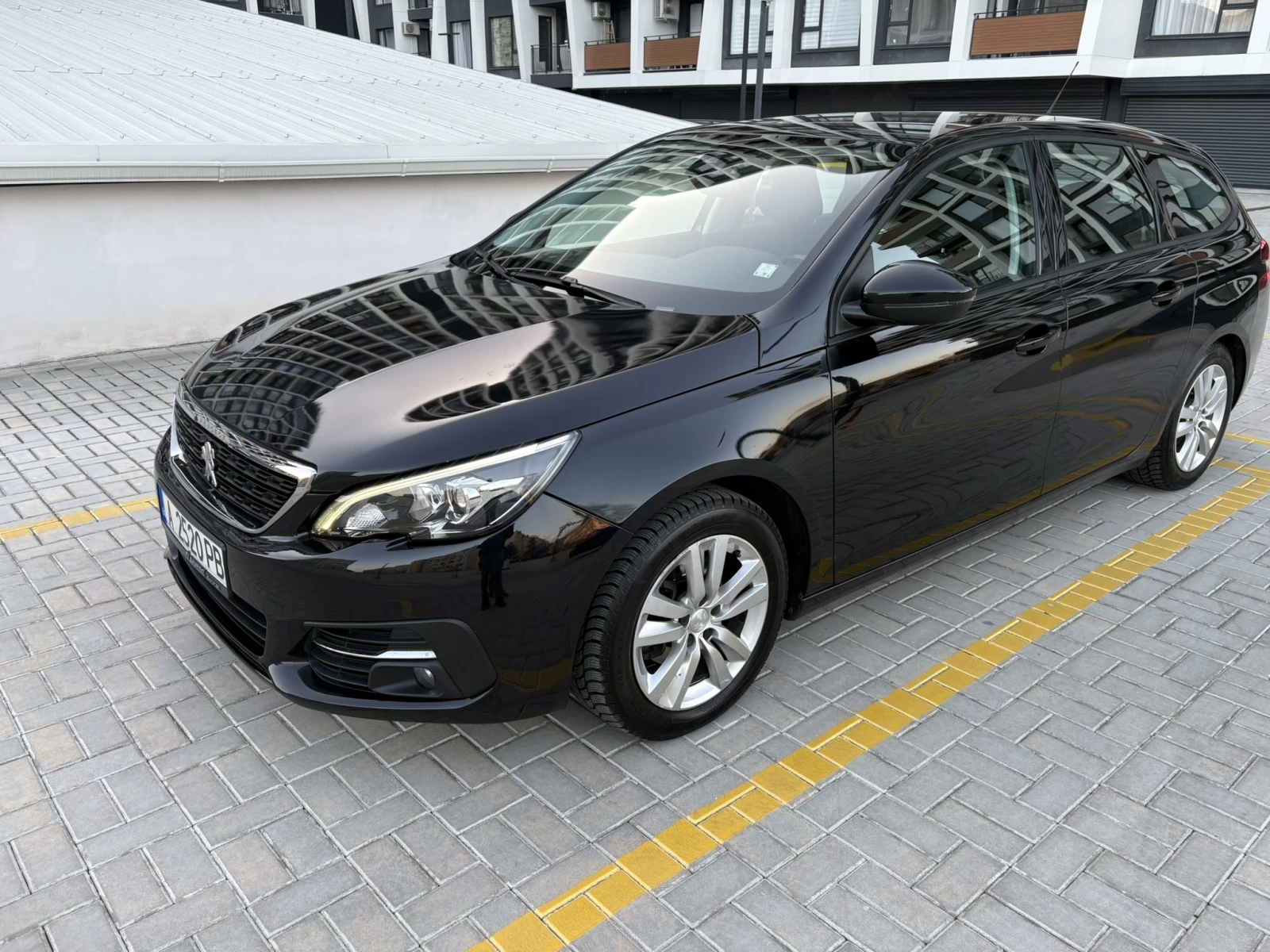 Peugeot 308, снимка 2 - Автомобили и джипове - 53829545