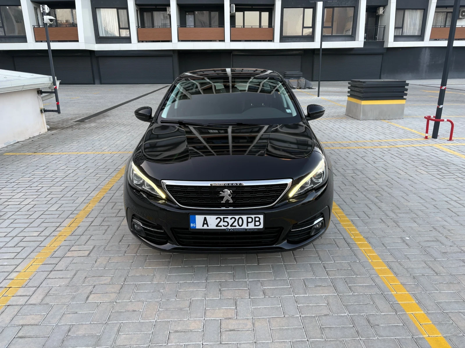 Peugeot 308 1.5 blueHDI 130 EAT8