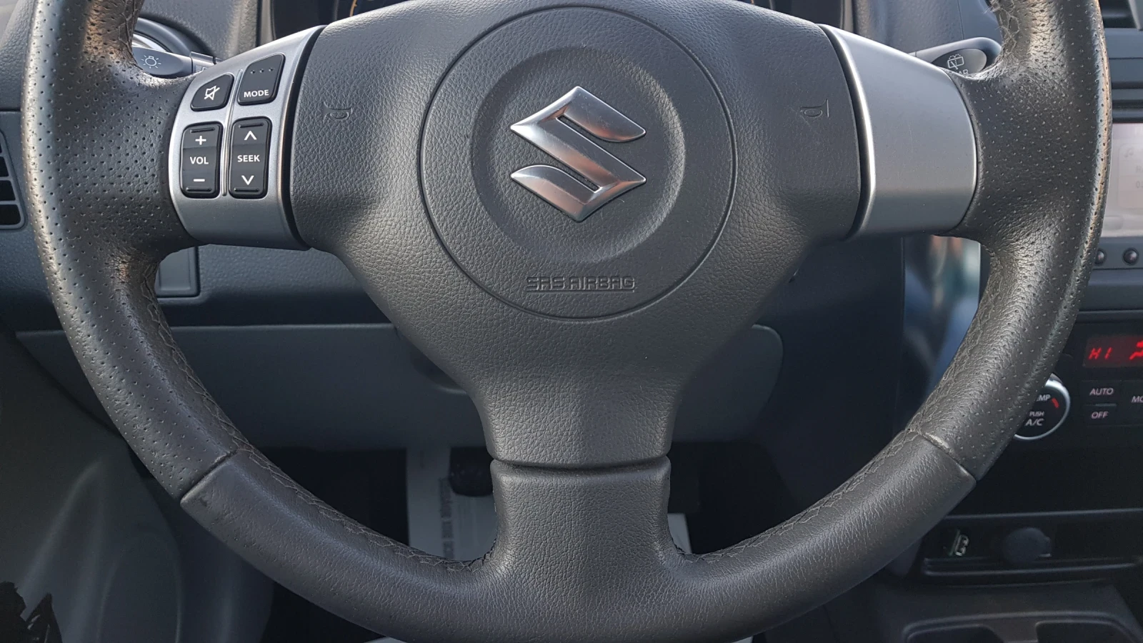 Suzuki SX4 4х4 EURO 5, снимка 8 - Автомобили и джипове - 53832981