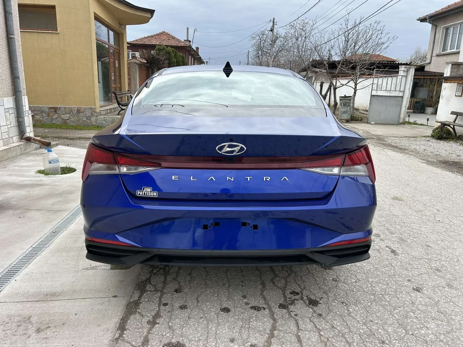 Hyundai Elantra 2.0, снимка 6 - Автомобили и джипове - 53904346