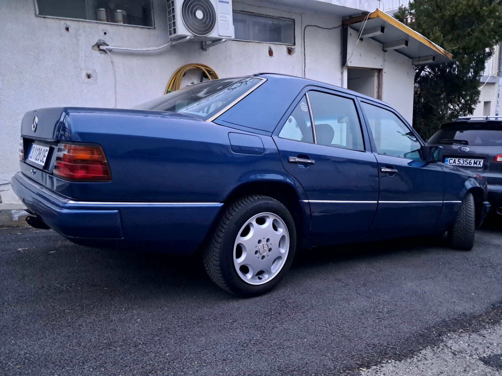 Mercedes-Benz 124 300D AUTOMATIC KLIMATIC NIVOMAT , снимка 5 - Автомобили и джипове - 54144510