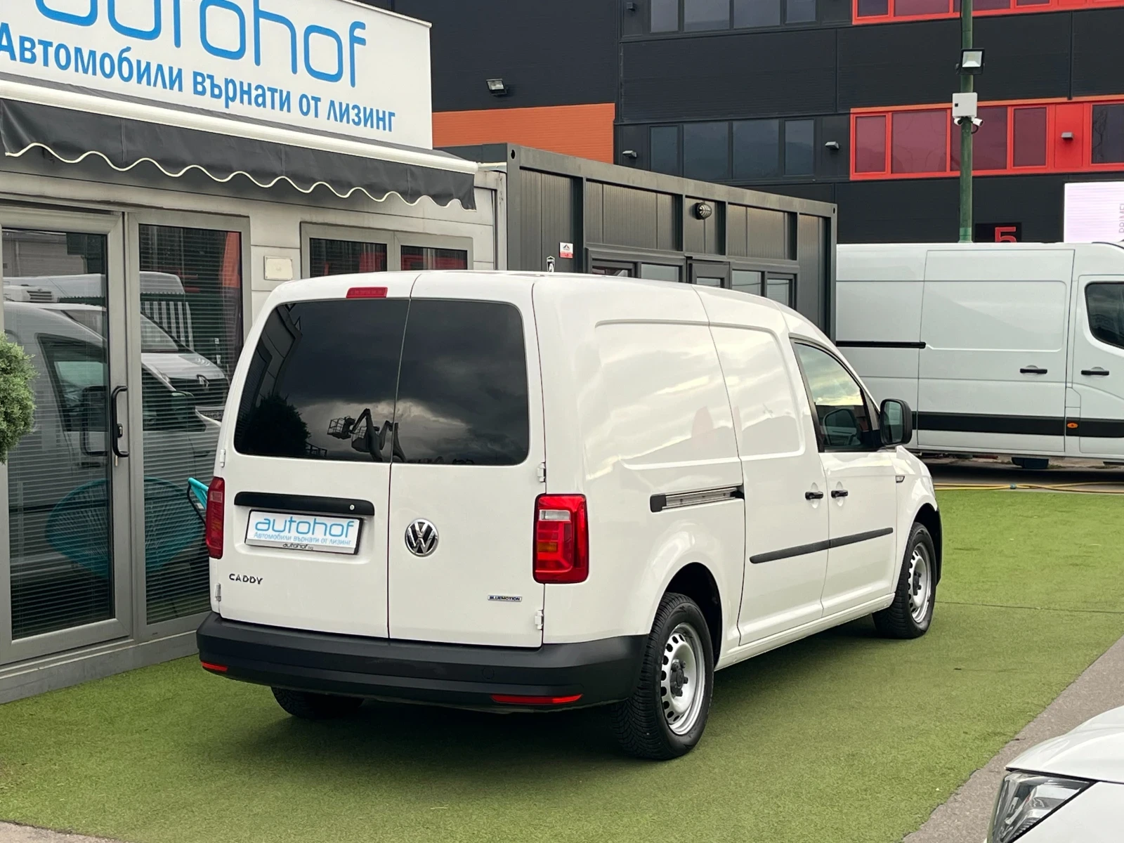 VW Caddy MAXI/1.4CNG/110k.c./6MT/N1/�������� 8-15� | Mobile.bg � ����������� 4