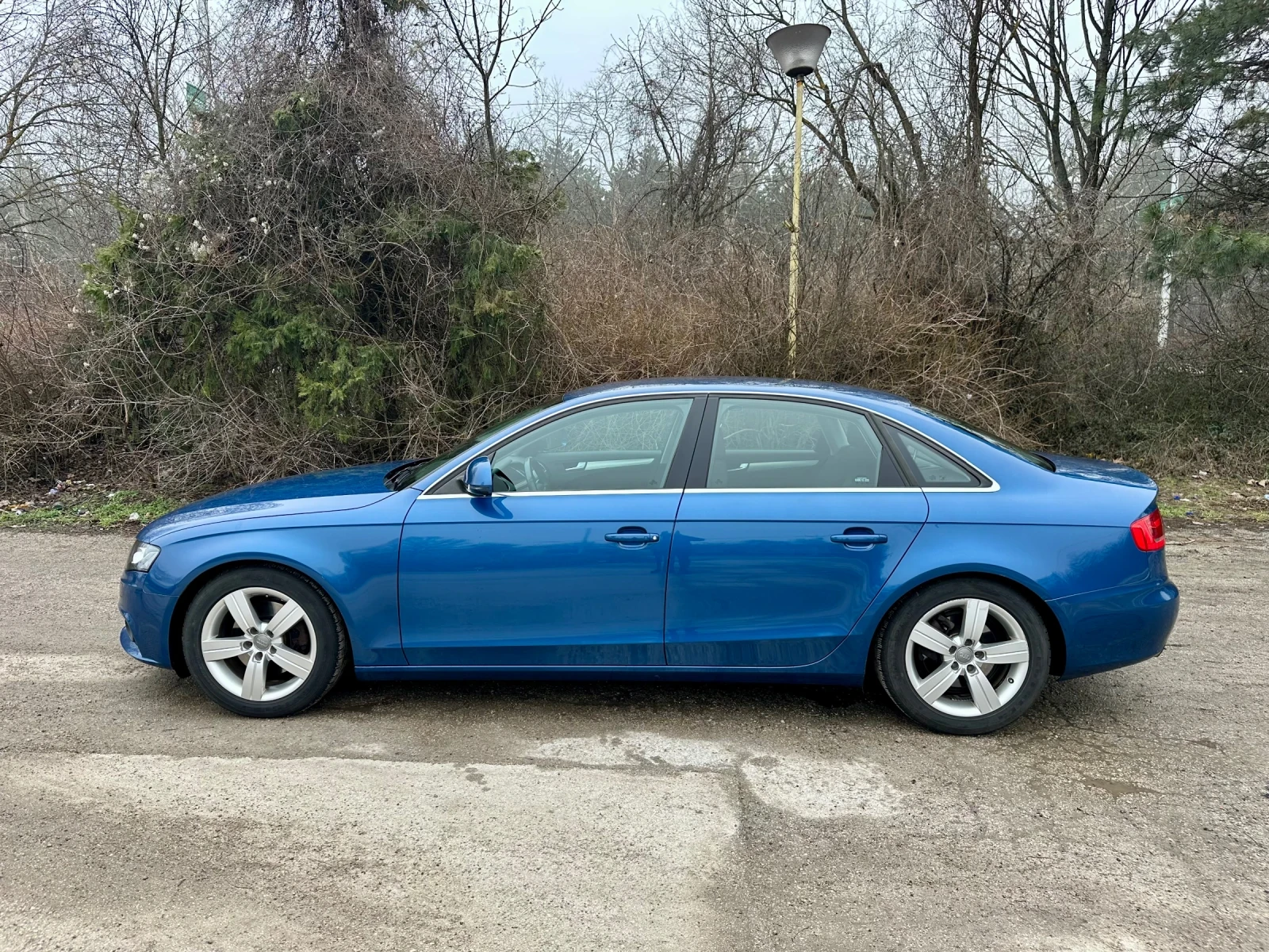 Audi A4 1.8T, снимка 6 - Автомобили и джипове - 54324979