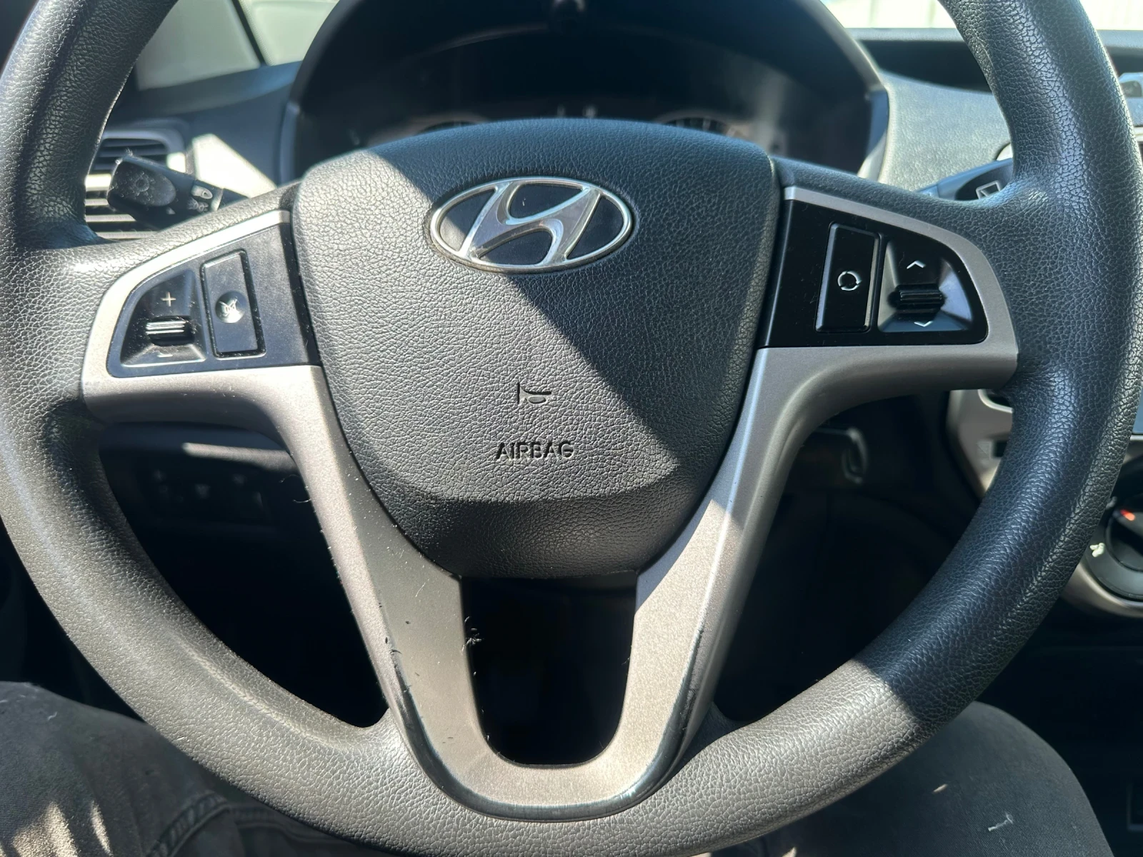 Hyundai I20 Клима , Нави, снимка 13 - Автомобили и джипове - 54758811