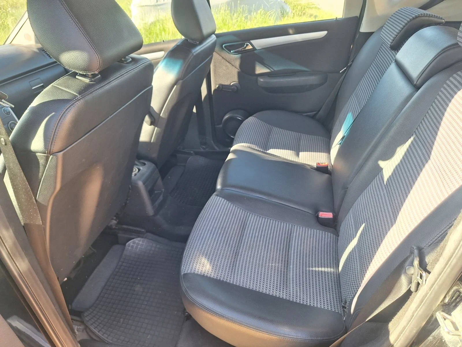 Mercedes-Benz A 180 A180 CDI Avantgarde, снимка 6 - Автомобили и джипове - 55080473