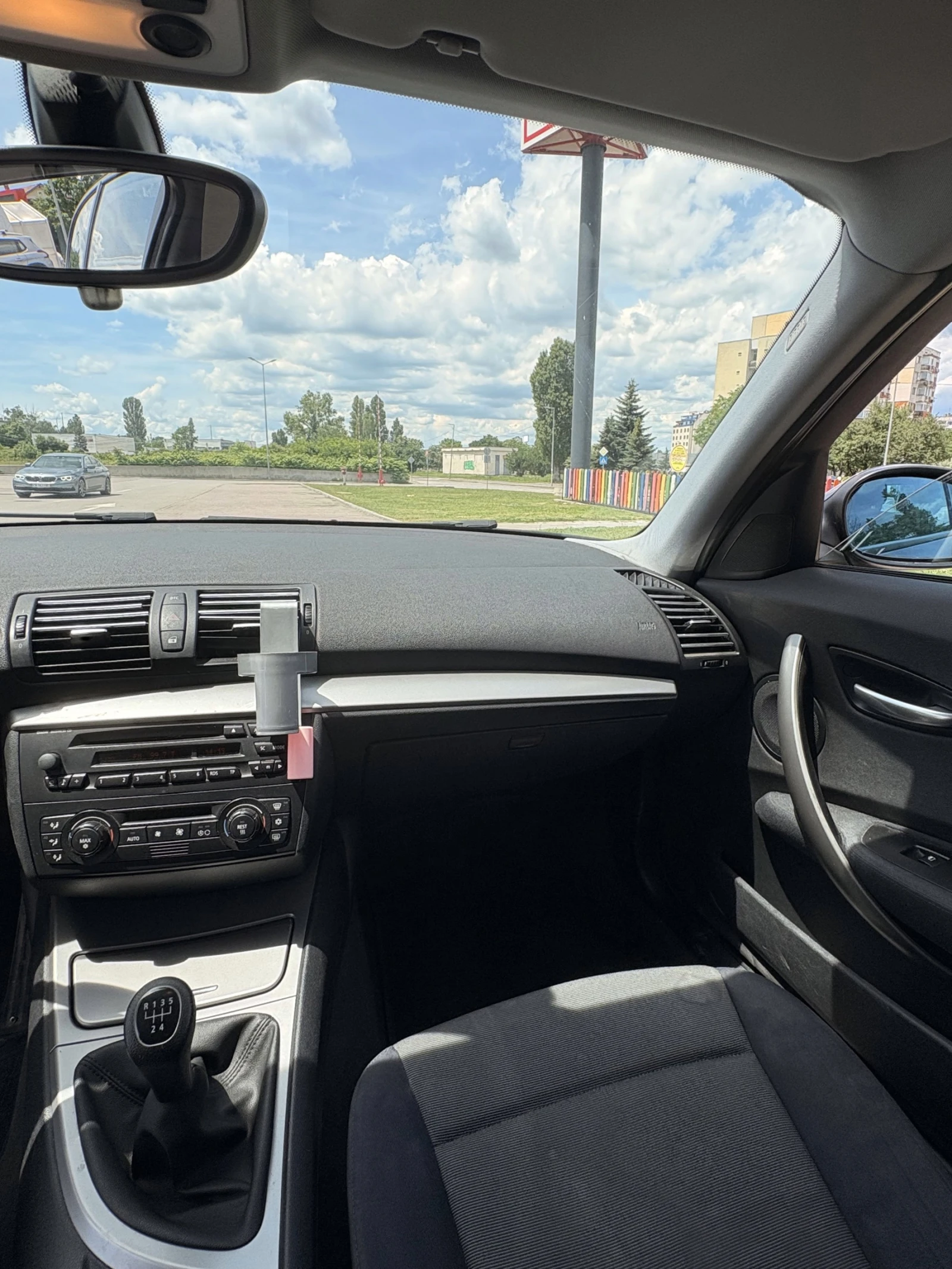 BMW 118 за ремонт/части, снимка 9 - Автомобили и джипове - 55104123