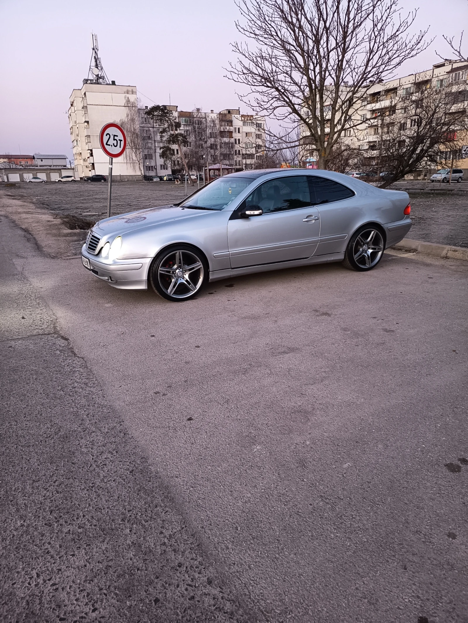 Mercedes-Benz CLK Газ.авт.нави кожа, снимка 15 - Автомобили и джипове - 55544832