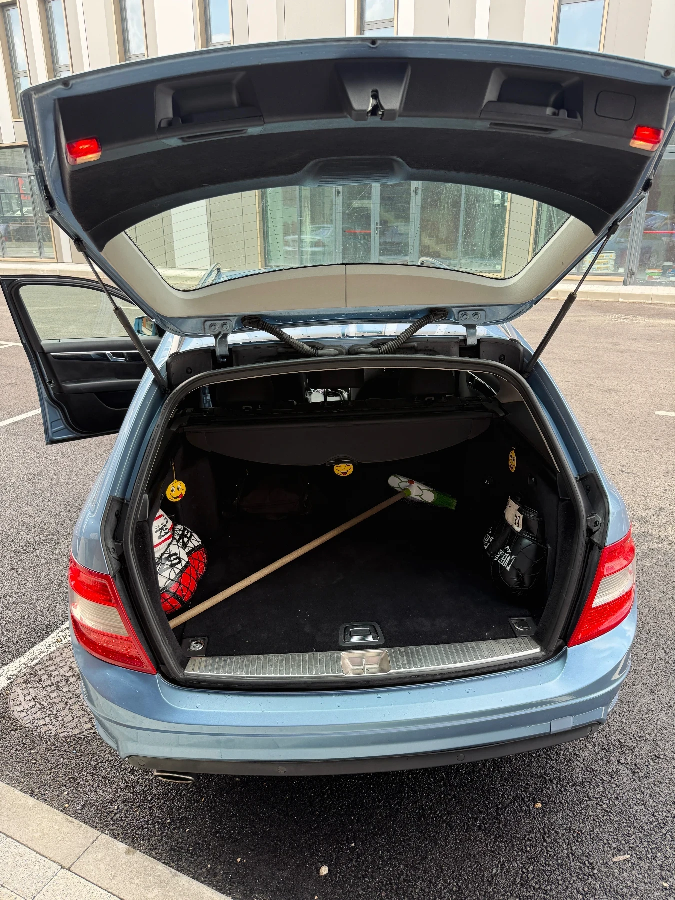 Mercedes-Benz C 220 Biturbo, снимка 10 - Автомобили и джипове - 55620124