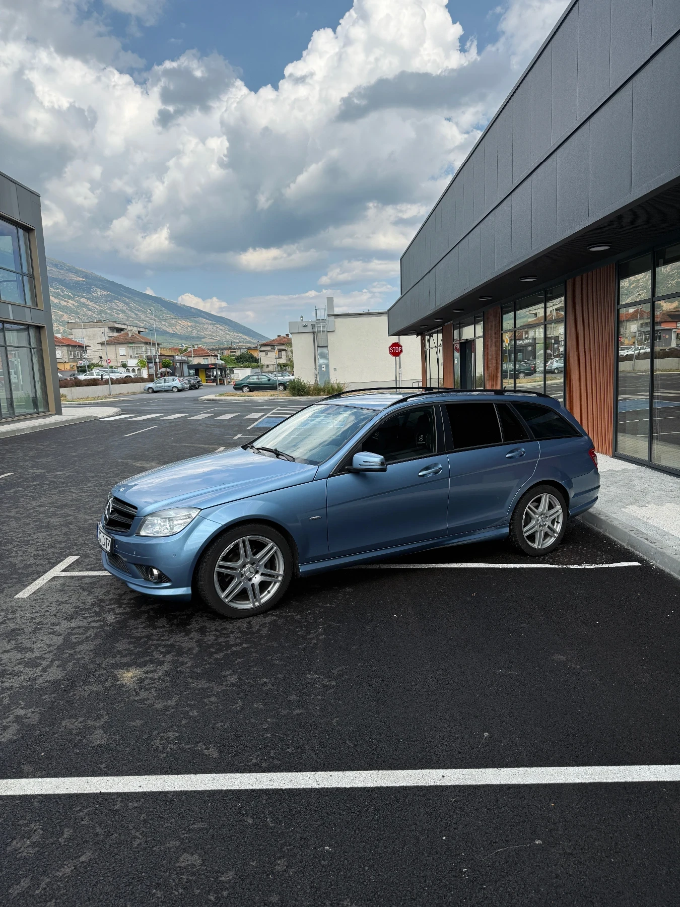 Mercedes-Benz C 220 Biturbo, снимка 7 - Автомобили и джипове - 55620124