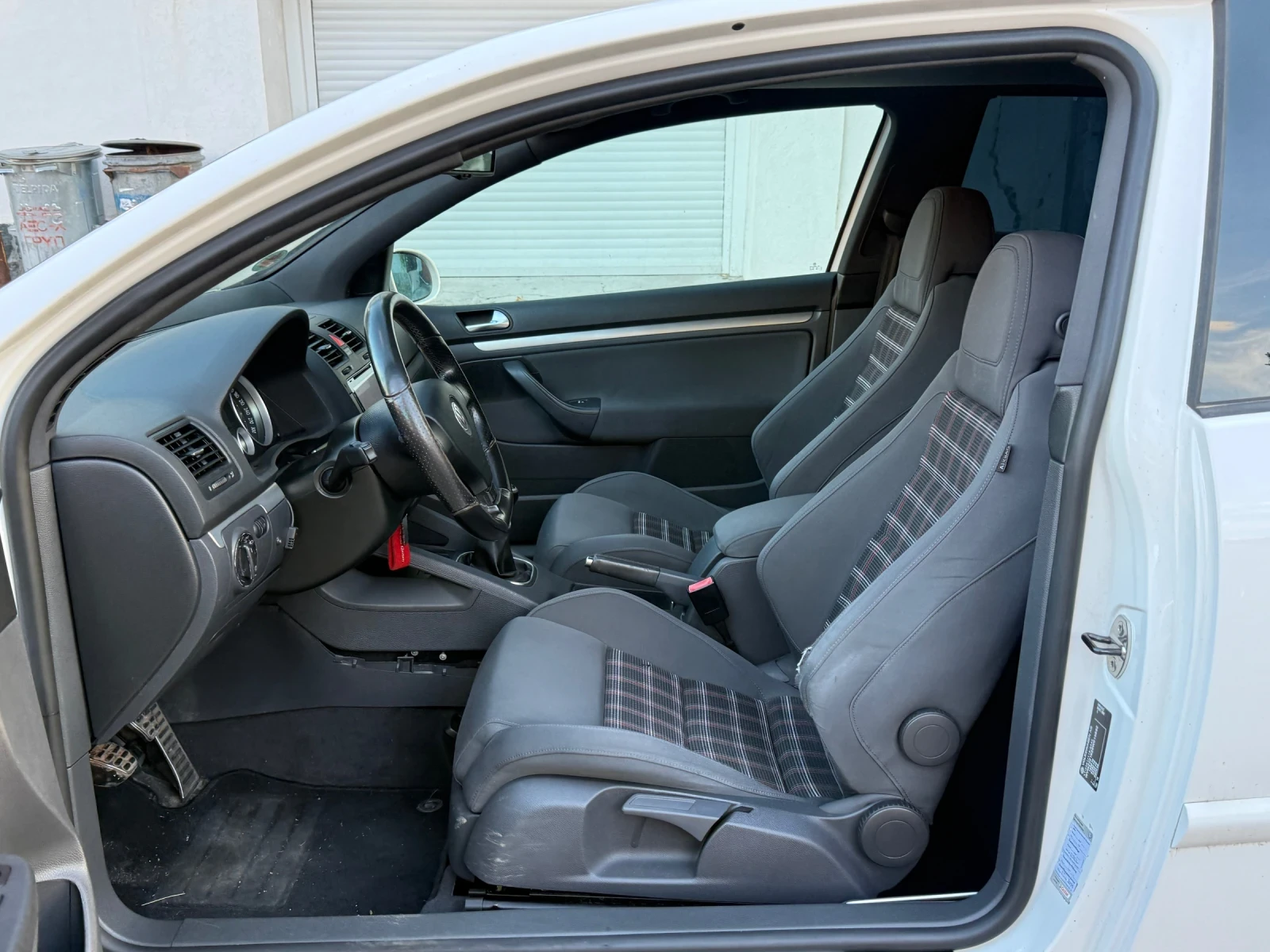 VW Golf GTI 2.0TSI, снимка 7 - Автомобили и джипове - 56097217