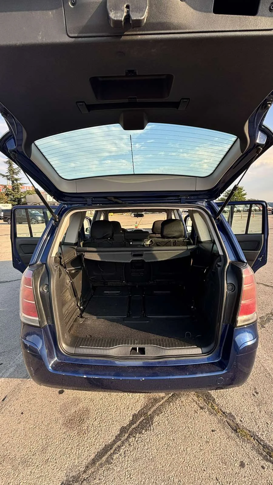 Opel Zafira B, снимка 8 - Автомобили и джипове - 56133678