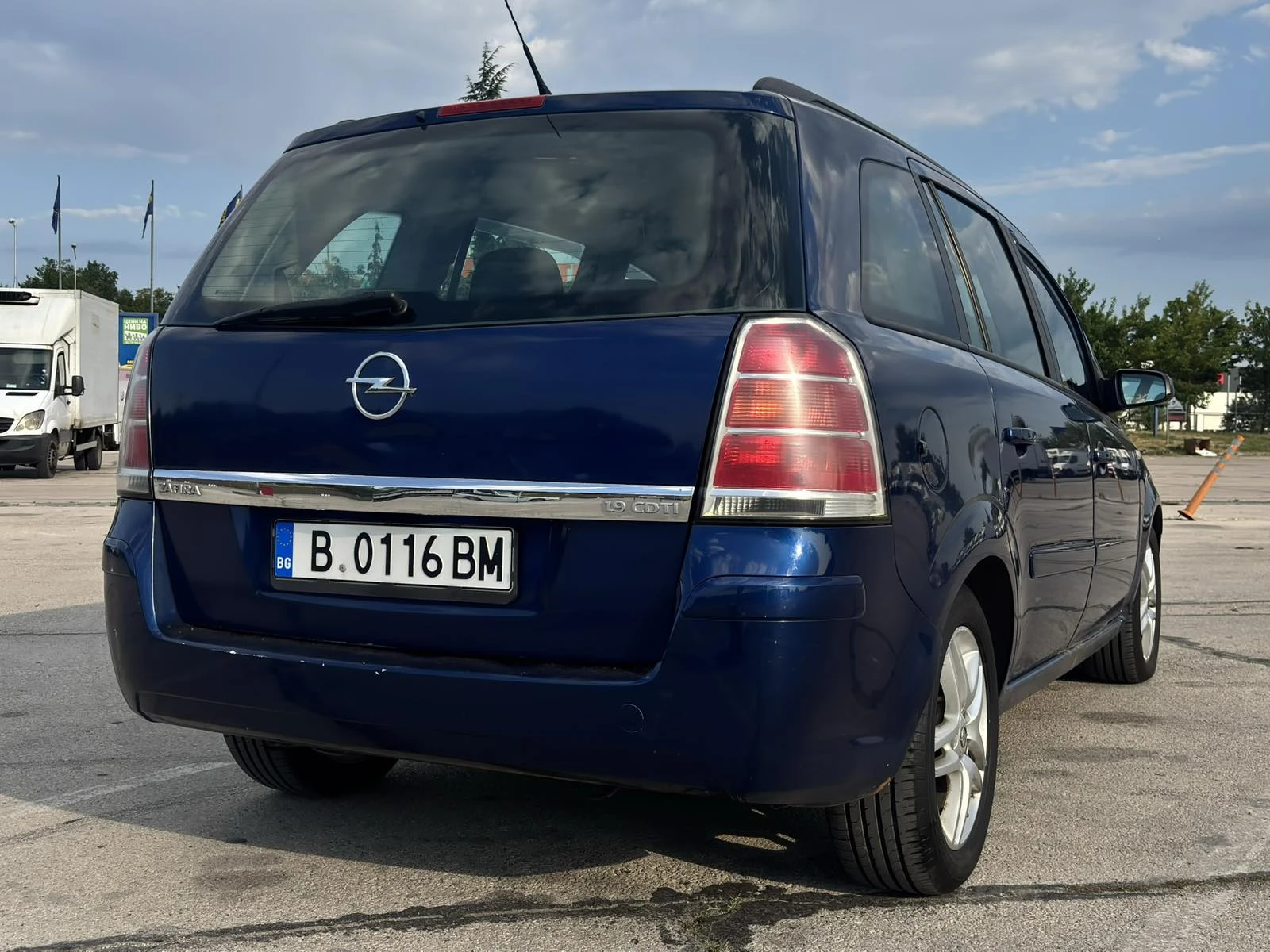 Opel Zafira B, снимка 6 - Автомобили и джипове - 56133678