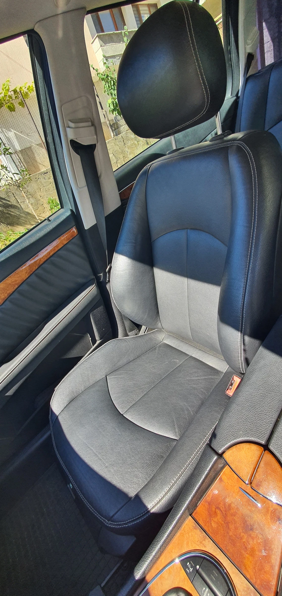 Mercedes-Benz E 320 CDI 4-matic EVO, снимка 9 - Автомобили и джипове - 56344169