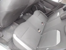 Dacia Duster 6 скорости климатик , снимка 12