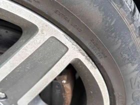 Mercedes-Benz GLE 350  * CARFAX * Дистроник * Harman Kardon * 360 Камери, снимка 12