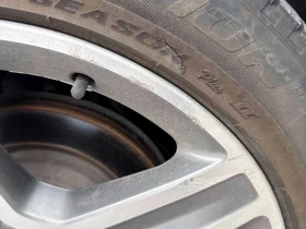 Mercedes-Benz GLE 350  * CARFAX * Дистроник * Harman Kardon * 360 Камери - 18900 € / 36965.19 лв. - 93633525 14