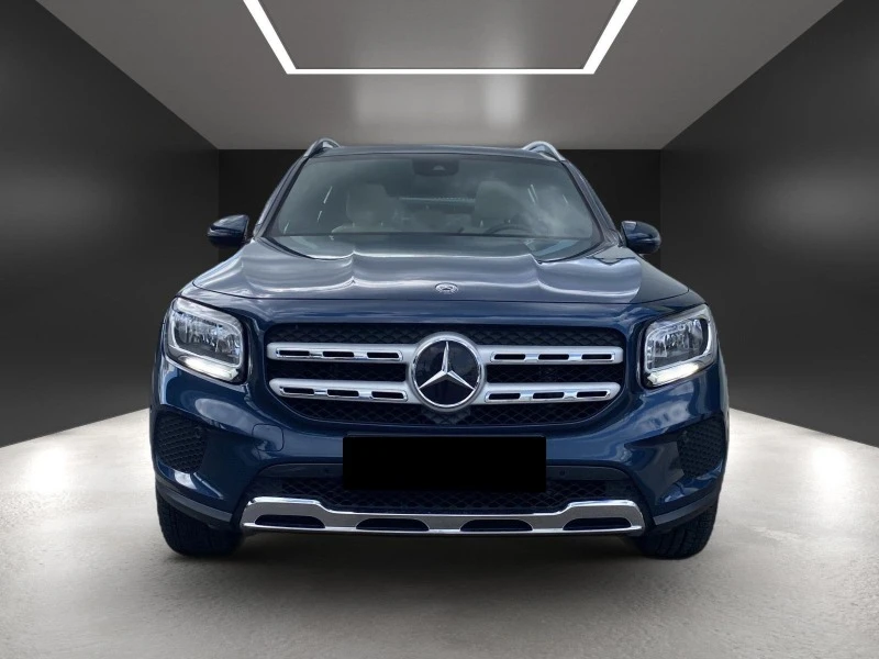 Mercedes-Benz GLB * 250* 4M* AMG* LED* PANO* 19* NAVI* , снимка 2 - Автомобили и джипове - 46432597