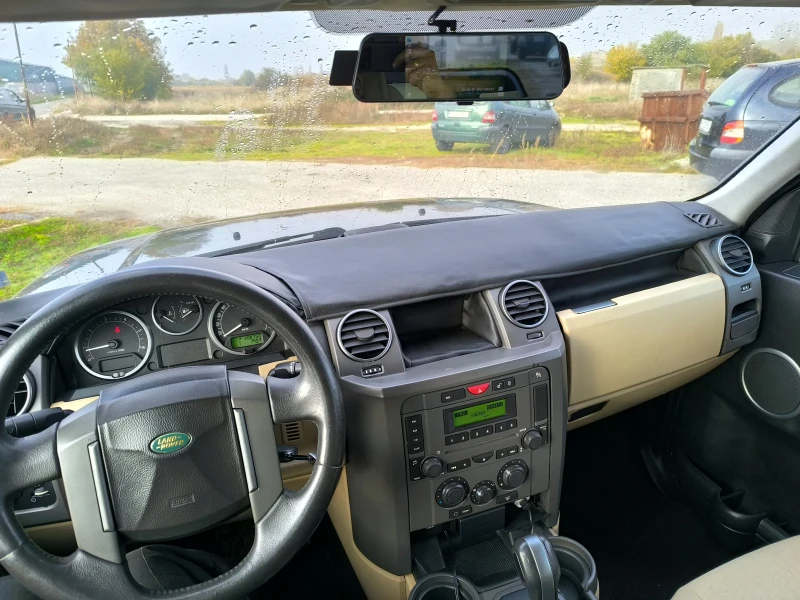 Land Rover Discovery, снимка 5 - Автомобили и джипове - 47752860