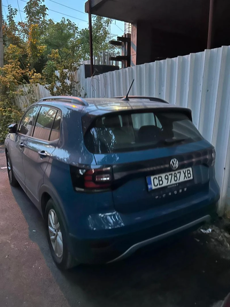 VW T-Cross, снимка 3 - Автомобили и джипове - 52635653