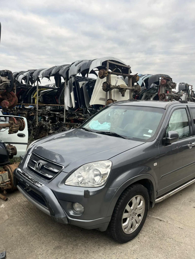 Honda Cr-v 2.2, снимка 2 - Автомобили и джипове - 52047937