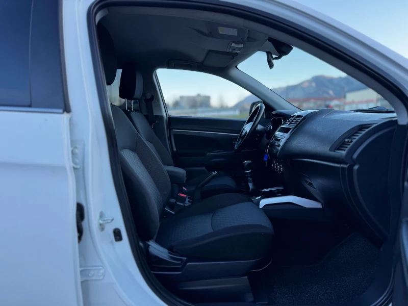 Mitsubishi ASX 1.8DID/4x4/ИТАЛИЯ, снимка 11 - Автомобили и джипове - 52790982