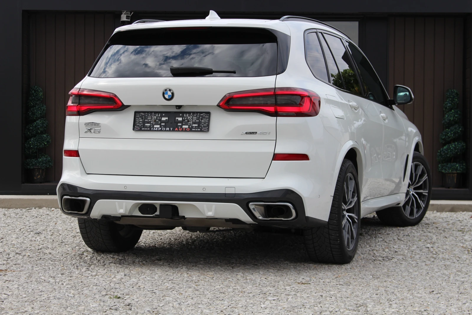 BMW X5 40i* Xdrive* LASER* HUD* SOFTCLOSE* 360 - изображение 6
