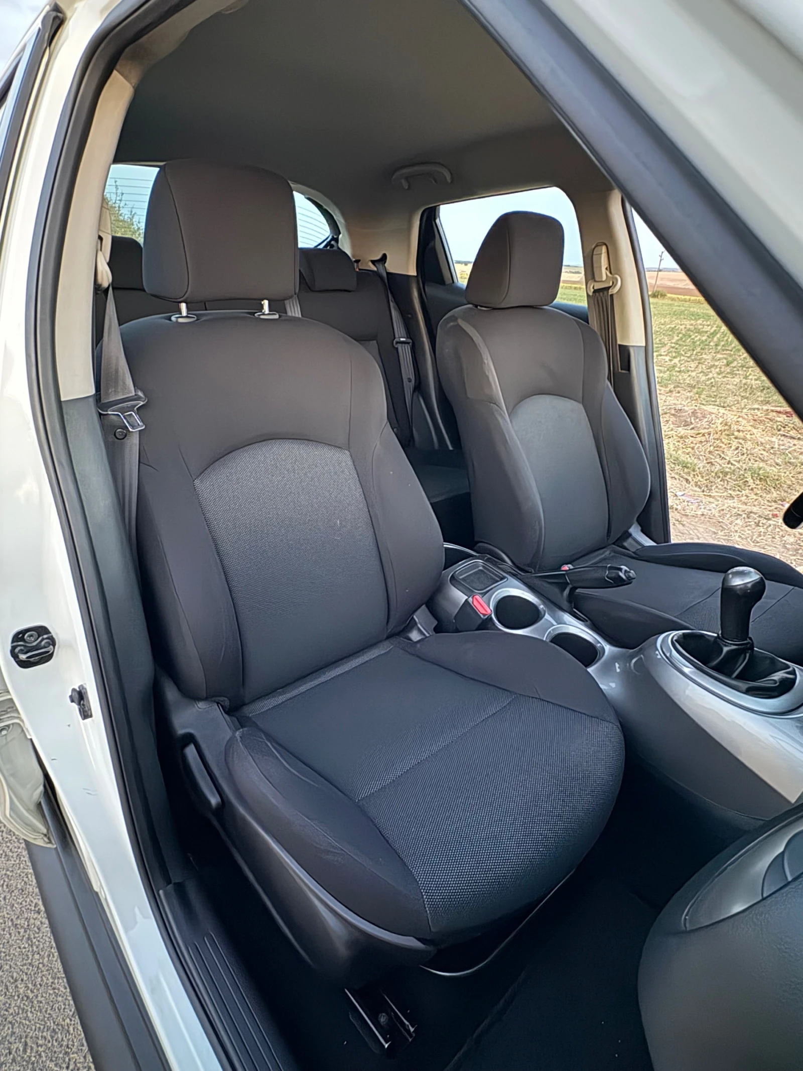 Nissan Juke 1.6i 117Кс Бензин - изображение 9