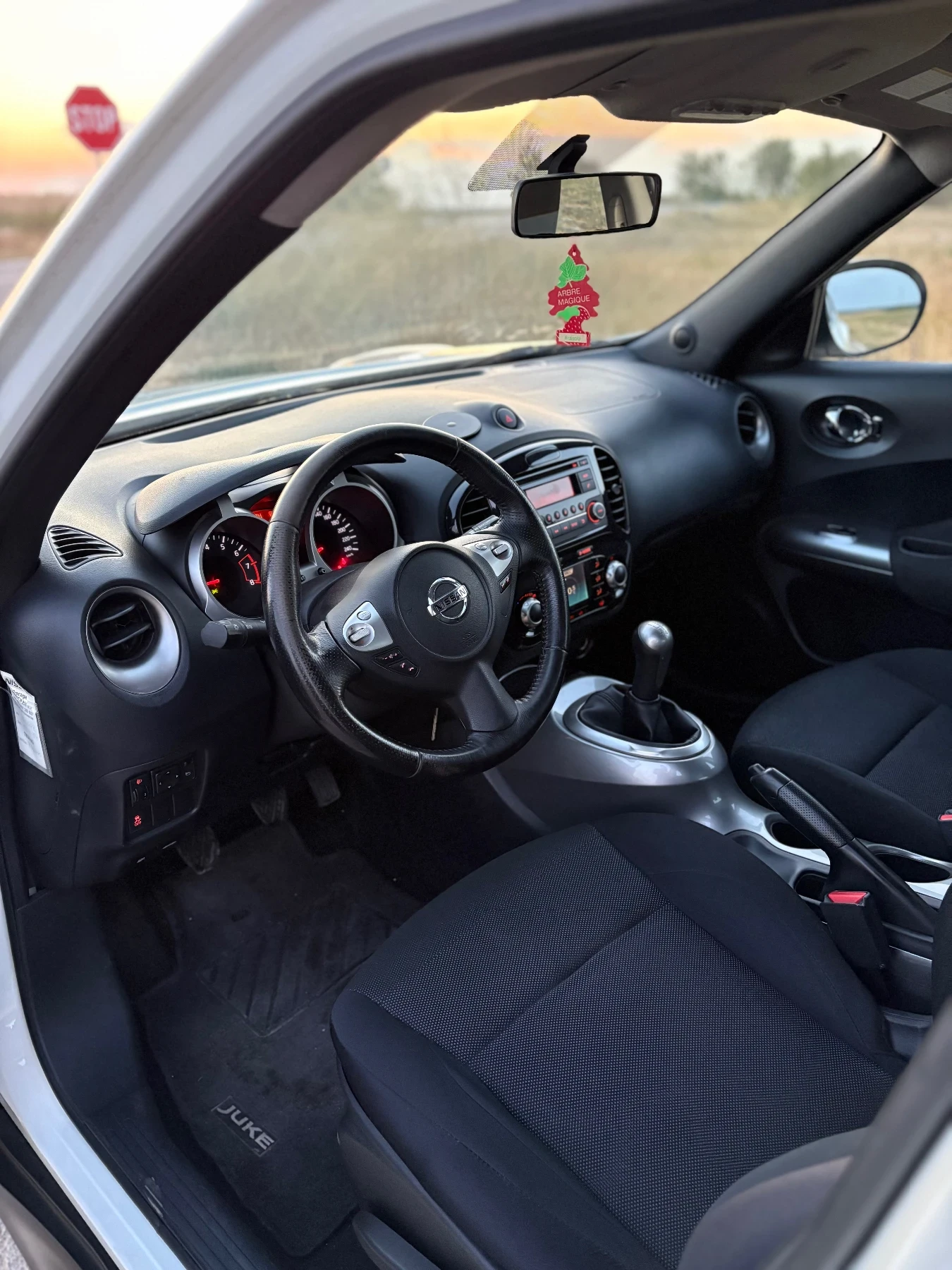 Nissan Juke 1.6i 117Кс Бензин - изображение 7