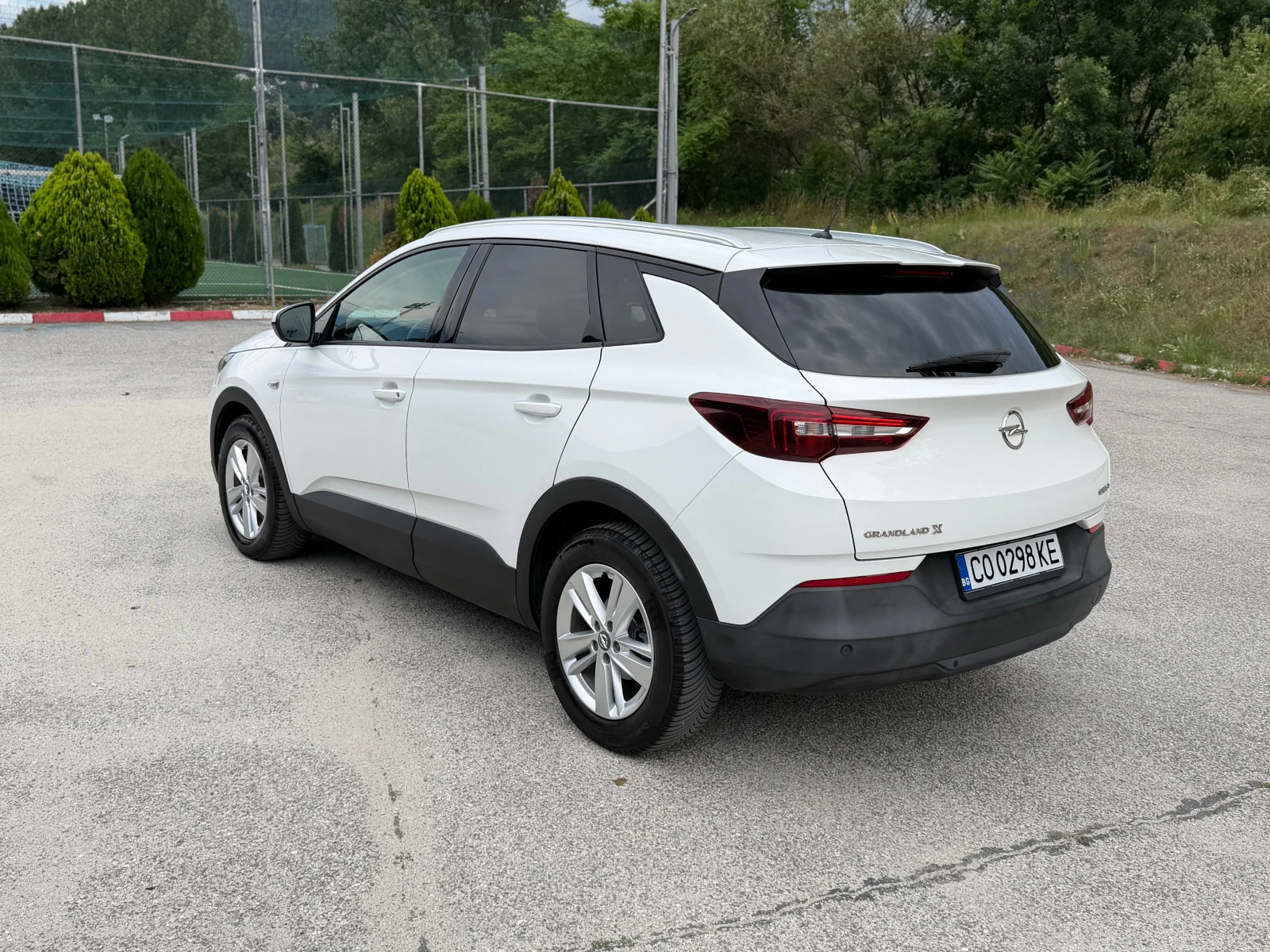 Opel Grandland X, снимка 6 - Автомобили и джипове - 55106552