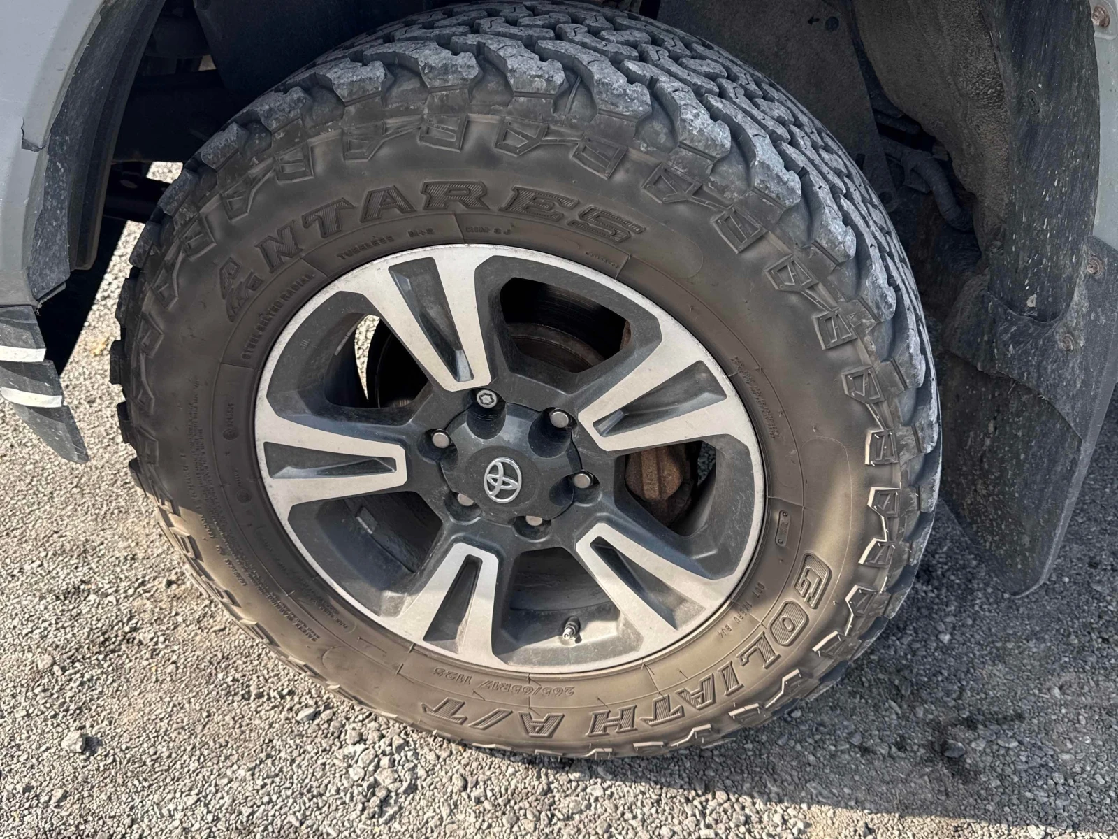 Toyota Tacoma * SR5 * CARFAX * ОПЦИЯ ЗА ФИНАНСИРАНЕ , снимка 17 - Автомобили и джипове - 55899683