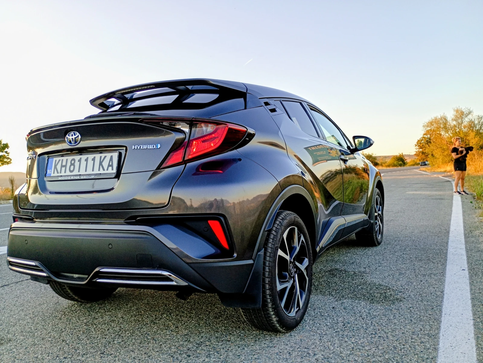 Toyota C-HR, снимка 8 - Автомобили и джипове - 55992421