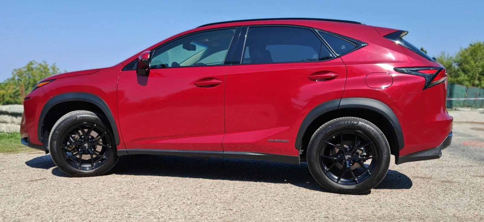 Lexus NX 300h BLACK EDITION, снимка 4 - Автомобили и джипове - 56200468