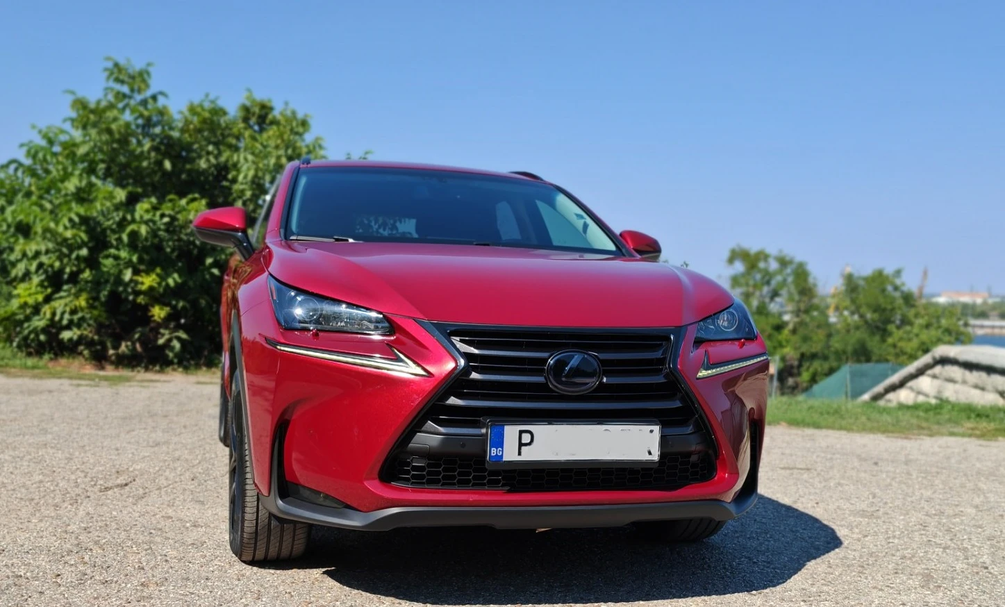 Lexus NX 300h BLACK EDITION, снимка 3 - Автомобили и джипове - 56200468